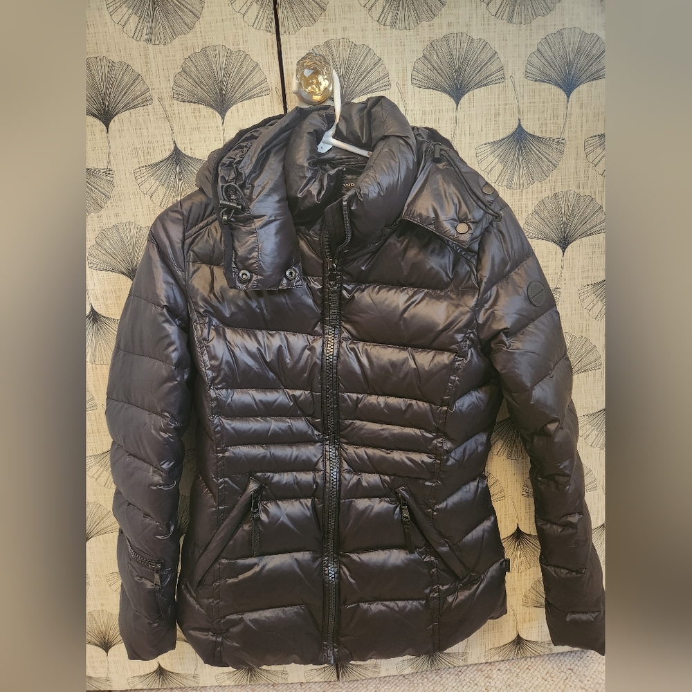 Black Andrew Jacob Down Puffer Coat! Women's small